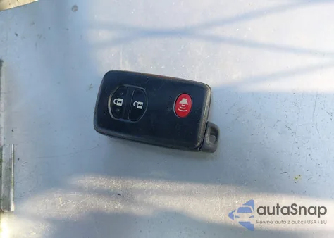 2012 Toyota Prius V Three from USA, damaged, VIN JTDZN3EUXC3117304